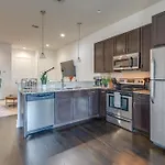 Lofts At 30Th - Urban Bungalow - Minutes To Broadway