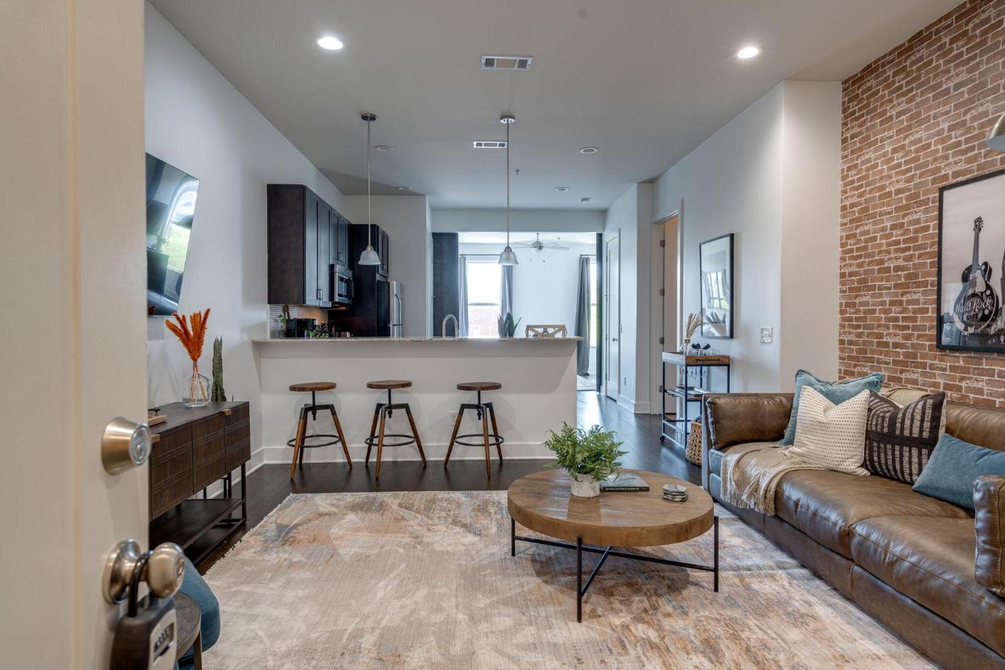 Lofts At 30th - Urban - Minutes To Broadway Nashville
