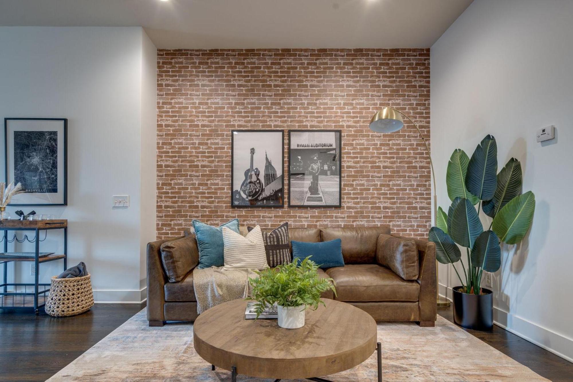 Lofts At 30th - Urban - Minutes To Broadway