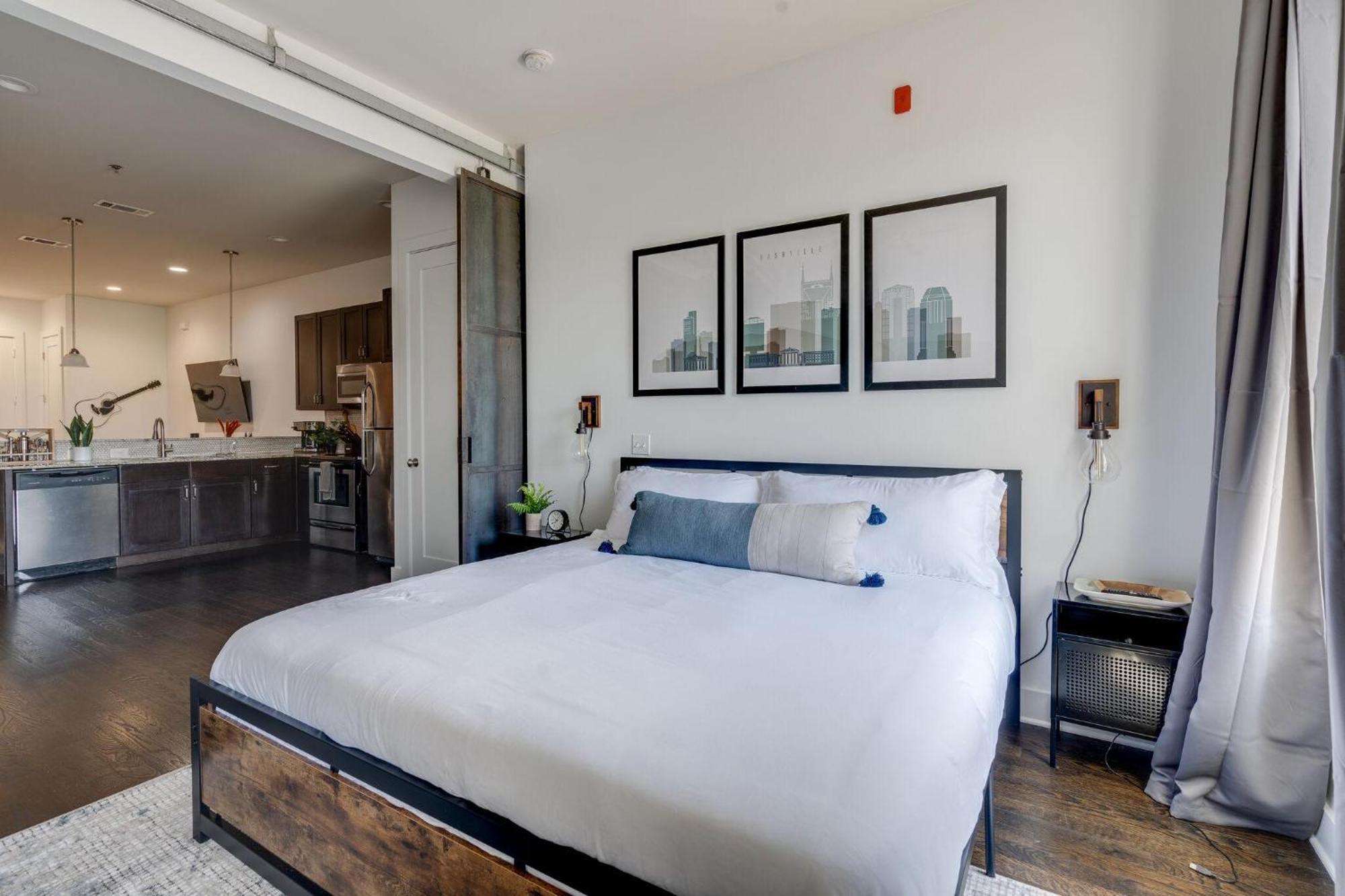 Lofts At 30th - Urban - Minutes To Broadway *